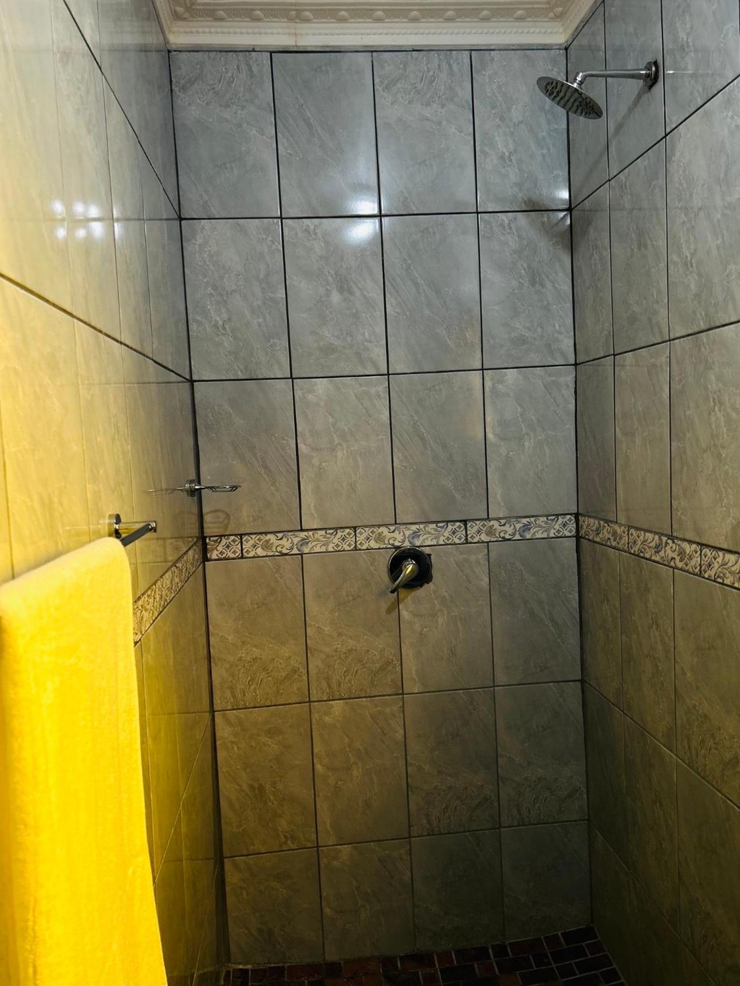 Duvha Guesthouse 그래스콥 외부 사진